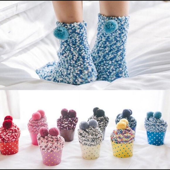 Cupcake Pom Pom Fuzzy Socks - Picture 6 of 14